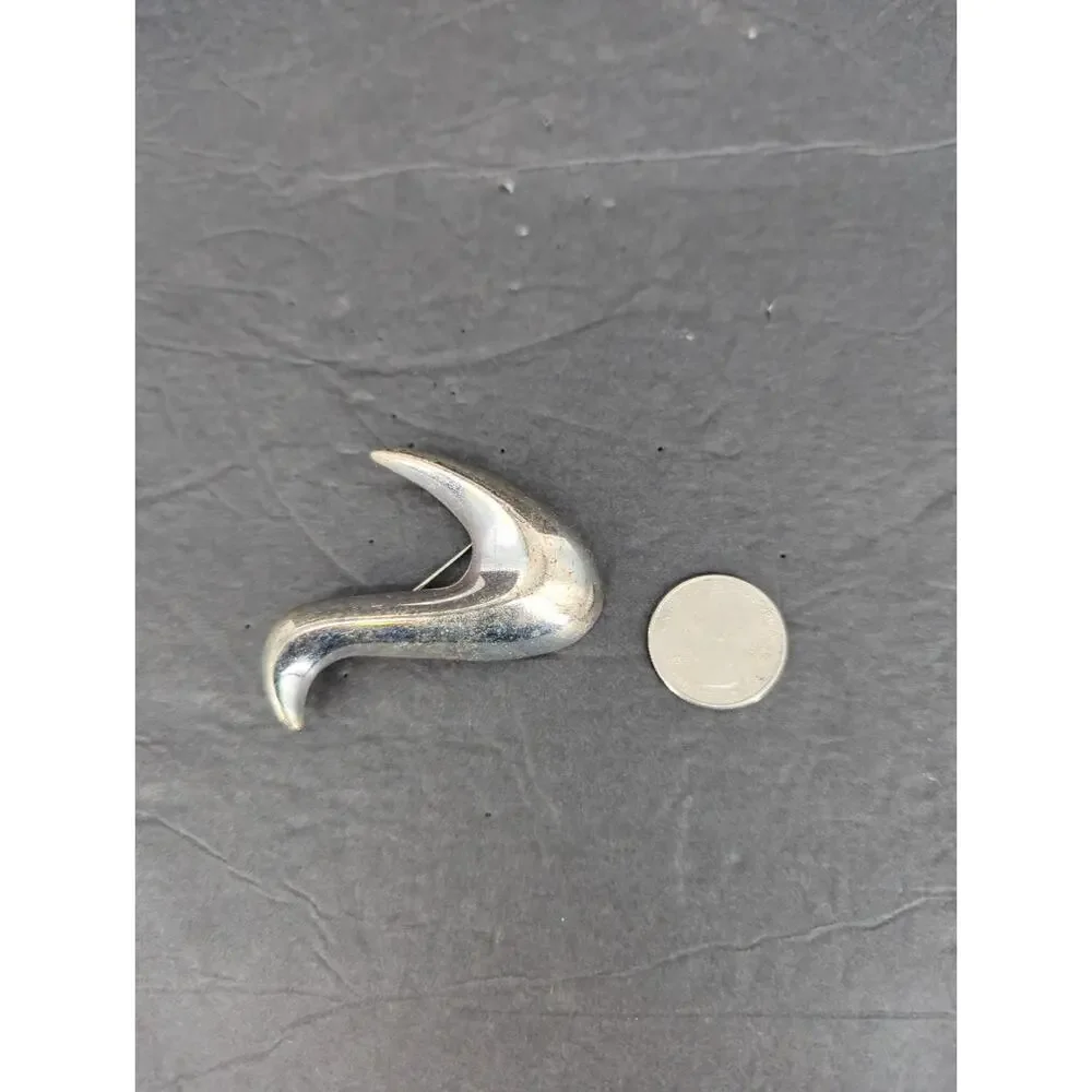 Vintage Monet Silver Tone Stylized Bird Swan Brooch Pin Retro Minimalist